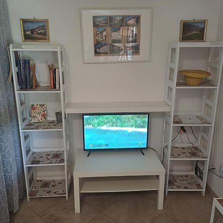 Cascina Legnago Bilocale A 6 Chilometri Da Salo' Διαμέρισμα Villanuova sul clisi Εξωτερικό φωτογραφία