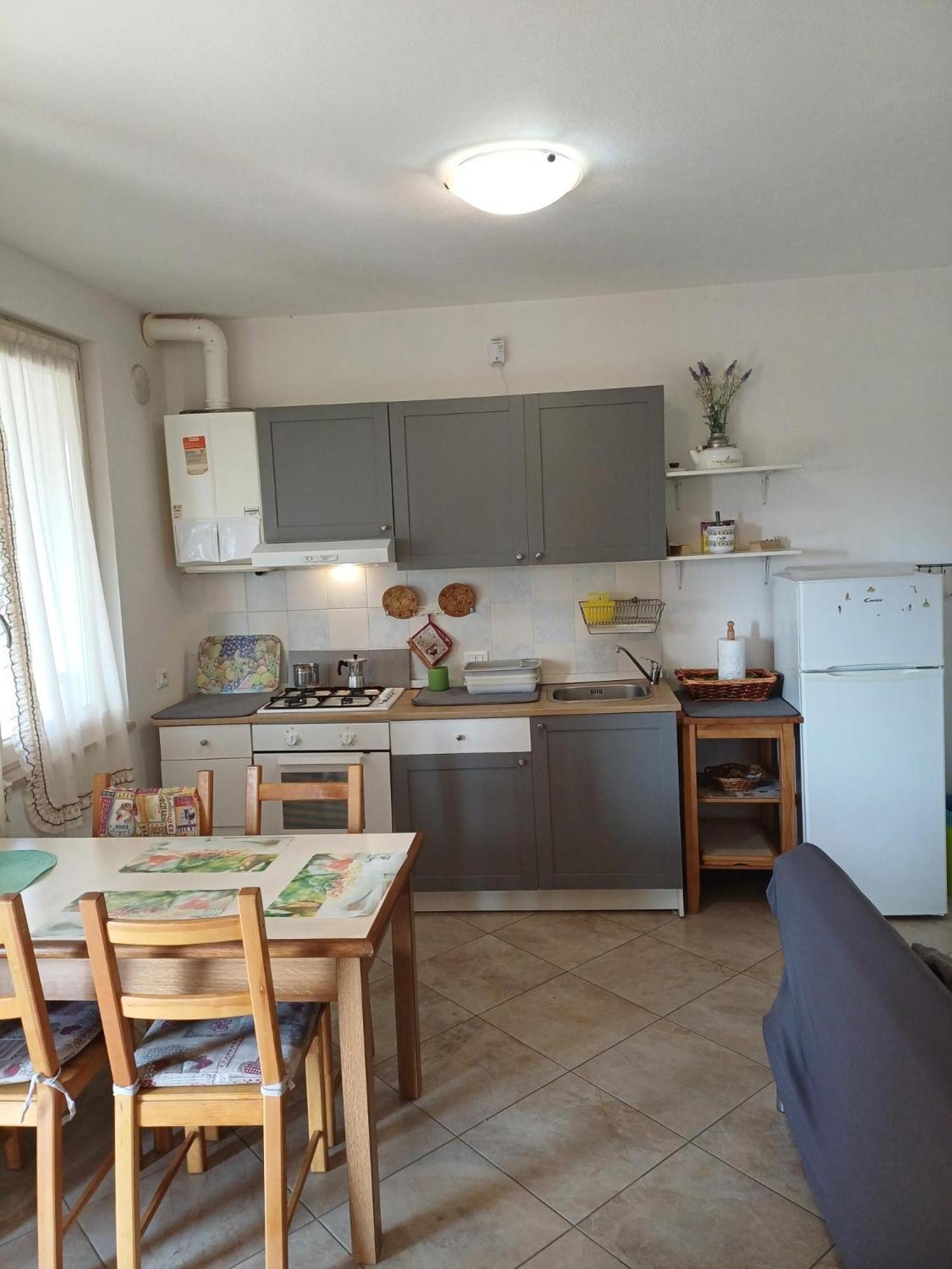 Cascina Legnago Bilocale A 6 Chilometri Da Salo' Διαμέρισμα Villanuova sul clisi Εξωτερικό φωτογραφία